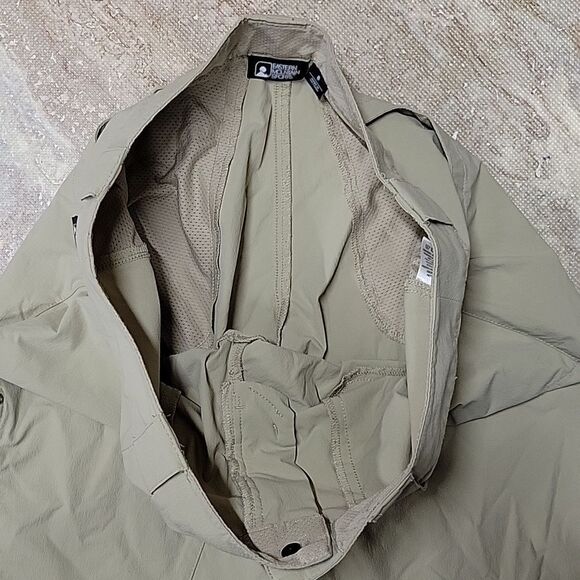 EASTERN MOUNTAIN SPORTS WOMENS HIKING ATHLETIC STRETCH CAPRIS SIZE 6 - Picture 4 of 8